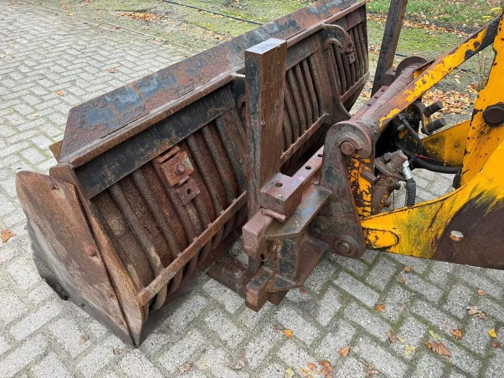 Radlader типа Ahlmann AS85 Zwenklader bak en vorken, Gebrauchtmaschine в Harskamp (Фотография 11)