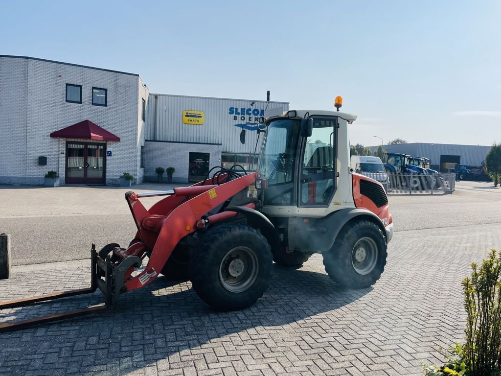 Radlader типа Atlas 70 Wiellader met bak en palletvork, Gebrauchtmaschine в BOEKEL (Фотография 9)