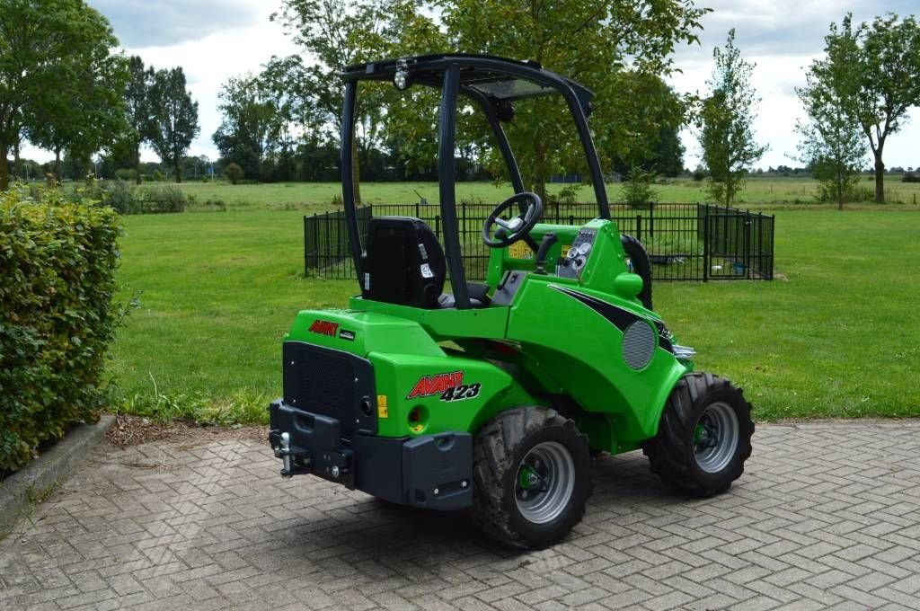 Radlader van het type Avant 423 TDL Kniklader/Shovel, Gebrauchtmaschine in Erichem (Foto 9)