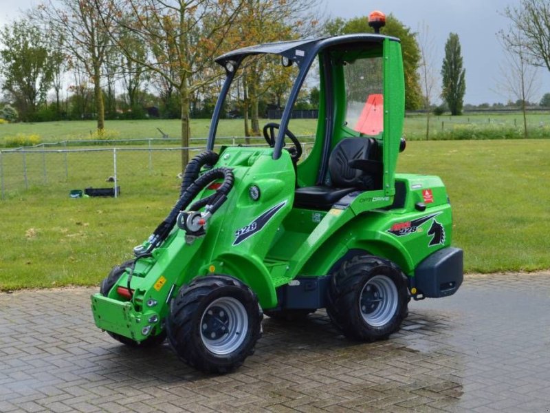 Radlader del tipo Avant 528 TDL Kniklader/Shovel, Gebrauchtmaschine en Erichem (Imagen 1)