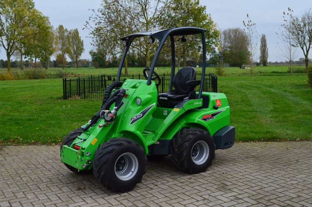 Radlader van het type Avant 635i TDL Kniklader/Shovel, Gebrauchtmaschine in Erichem (Foto 1)