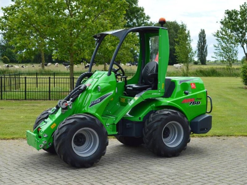 Radlader van het type Avant 760i Rental Kniklader/Shovel, Neumaschine in Erichem (Foto 1)