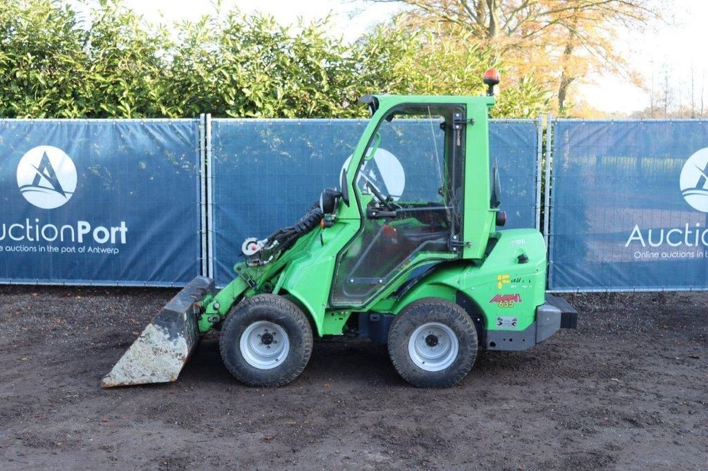 Radlader del tipo Avant M635, Gebrauchtmaschine en Antwerpen (Imagen 2)