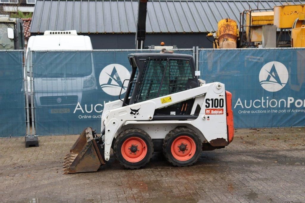 Radlader des Typs Bobcat S100, Gebrauchtmaschine in Antwerpen (Bild 1)