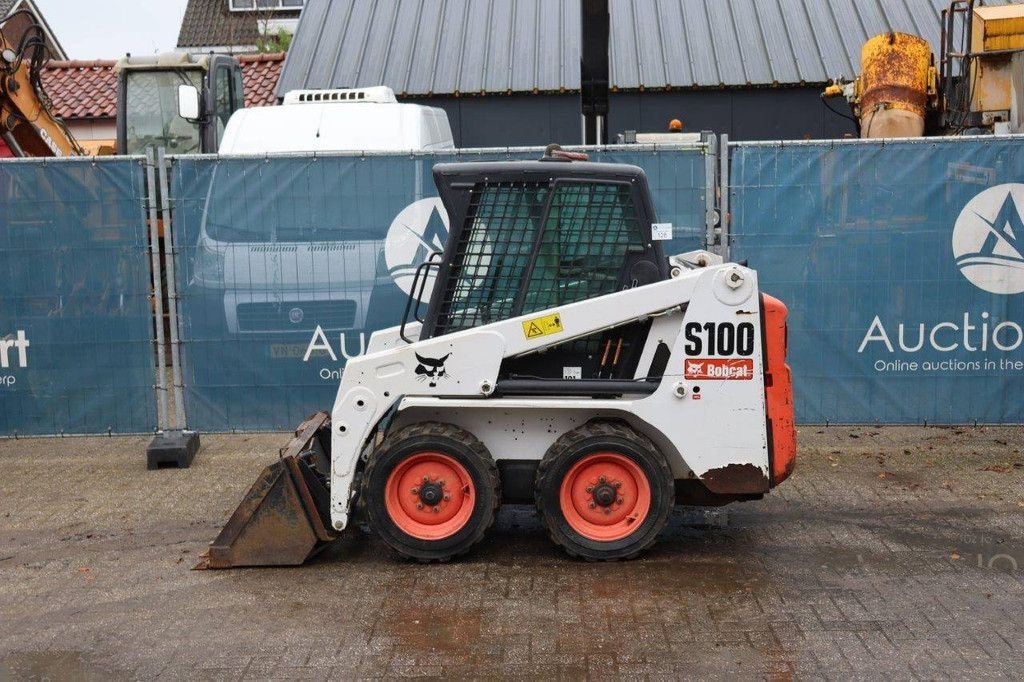 Radlader des Typs Bobcat S100, Gebrauchtmaschine in Antwerpen (Bild 2)