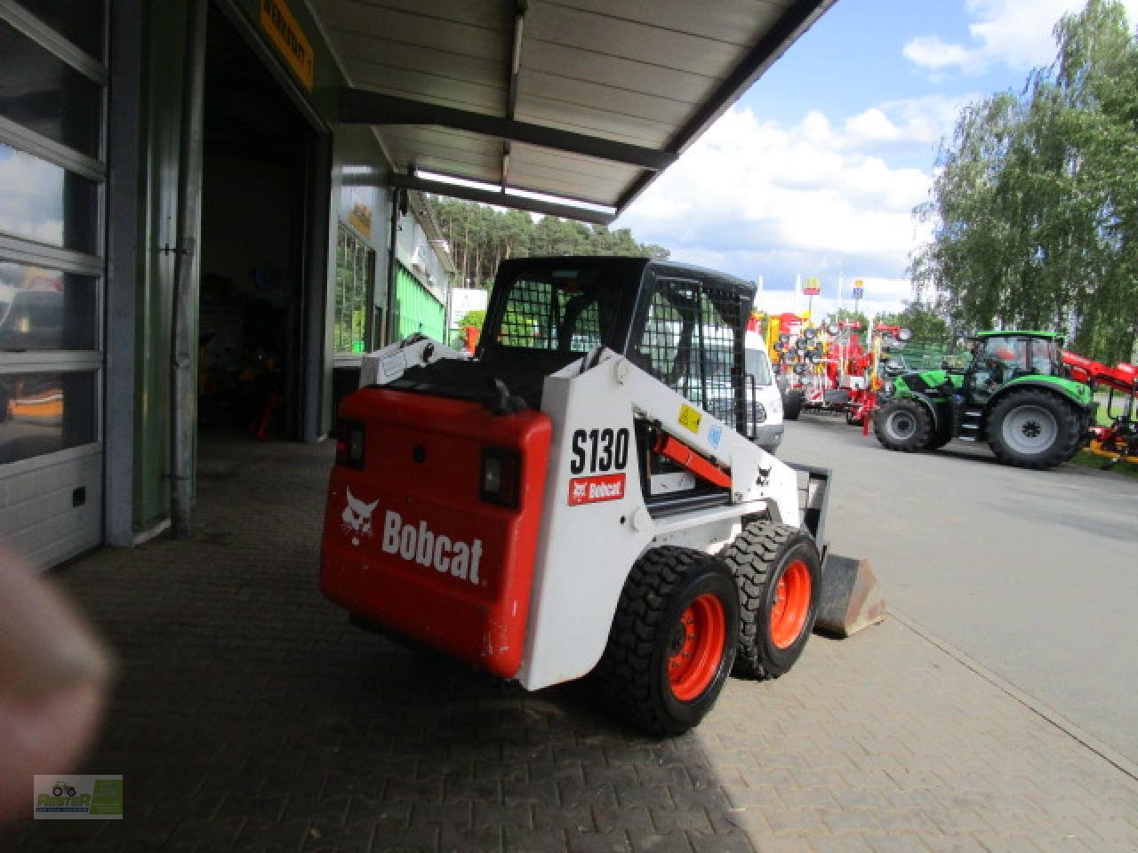 Radlader van het type Bobcat S130, Gebrauchtmaschine in Wernberg-Köblitz (Foto 4)