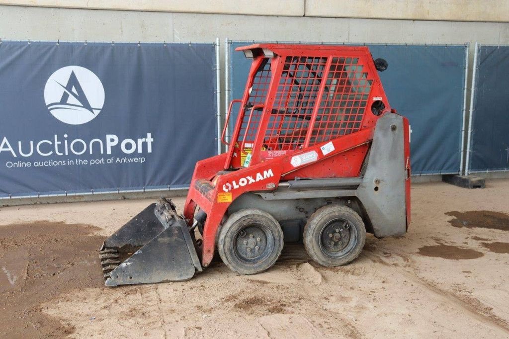 Radlader du type Bobcat S70, Gebrauchtmaschine en Antwerpen (Photo 1)