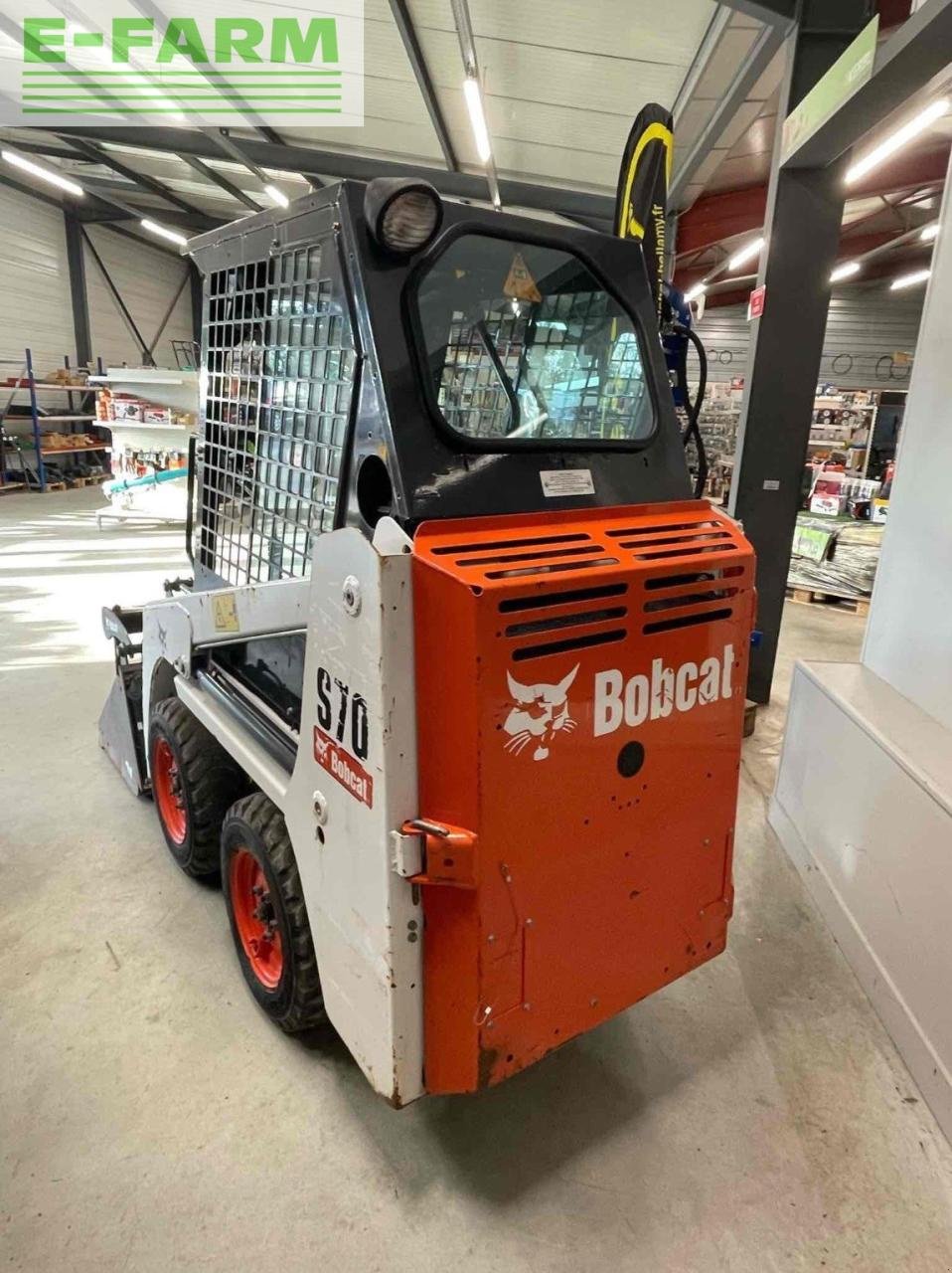 Radlader des Typs Bobcat valet de ferme s70 . bobcat, Gebrauchtmaschine in ST CLAIR SUR ELLE (Bild 2)