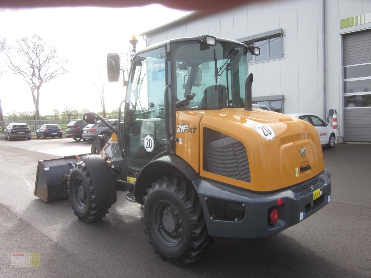 Radlader van het type Case IH 21F XT Kompakt Radlader, Schaufel, Palettengabel, nur 786 h !, Gebrauchtmaschine in Molbergen (Foto 4)