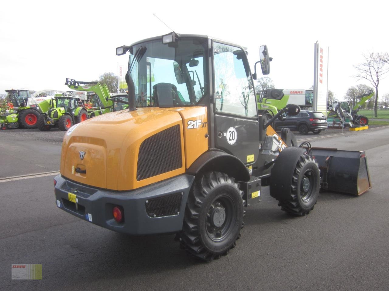 Radlader van het type Case IH 21F XT Kompakt Radlader, Schaufel, Palettengabel, nur 786 h !, Gebrauchtmaschine in Molbergen (Foto 7)