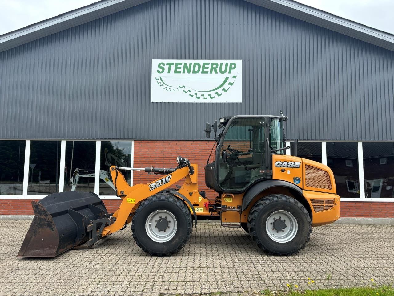 Radlader van het type Case IH 321, Gebrauchtmaschine in Rødding (Foto 1)