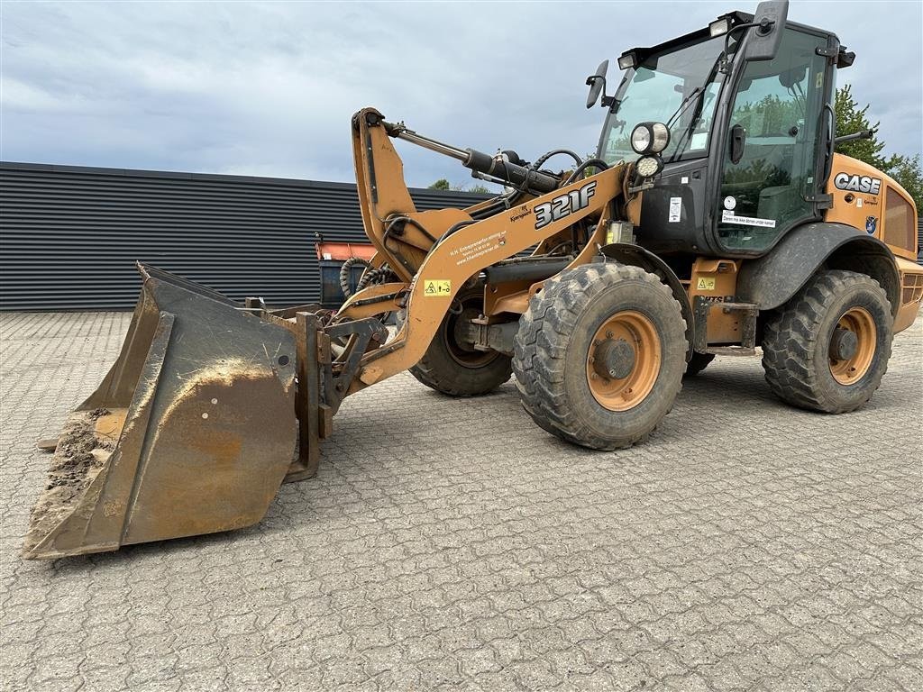 Radlader Türe ait Case IH 321F, Gebrauchtmaschine içinde Horsens (resim 3)