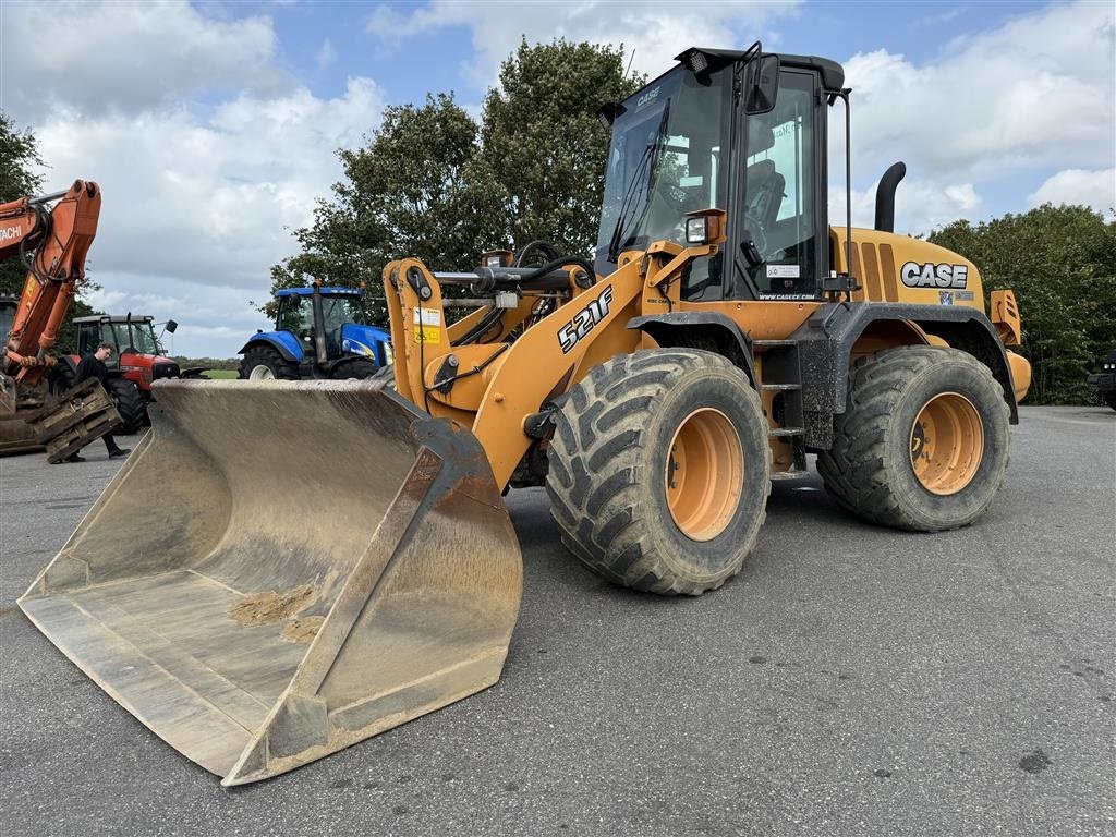 Radlader a típus Case IH 521F KUN 3200 TIMER! MED CDC STYRING OG SKOVL!, Gebrauchtmaschine ekkor: Nørager (Kép 1)