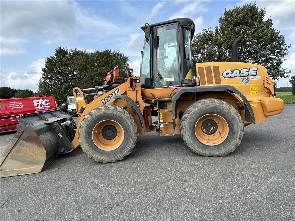 Radlader tip Case IH 521F KUN 3200 TIMER! MED CDC STYRING OG SKOVL!, Gebrauchtmaschine in Nørager (Poză 3)