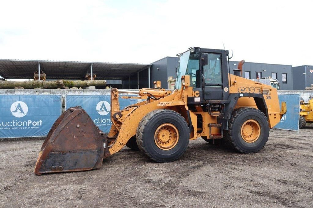 Radlader van het type Case 721C, Gebrauchtmaschine in Antwerpen (Foto 1)