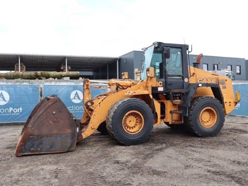 Radlader van het type Case 721C, Gebrauchtmaschine in Antwerpen (Foto 1)