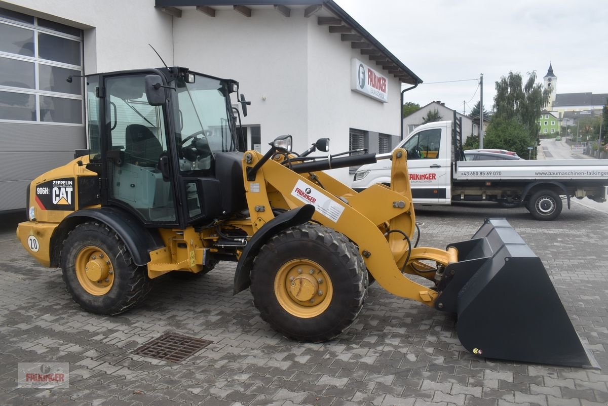 Radlader типа CAT 906 H2 mit Straßenzulassung, Gebrauchtmaschine в Putzleinsdorf (Фотография 2)