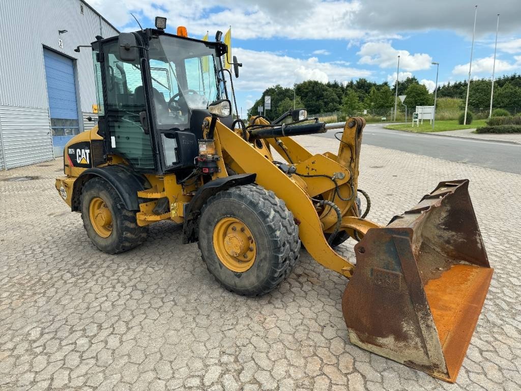 Radlader typu CAT 907H, Gebrauchtmaschine v Vojens (Obrázek 3)