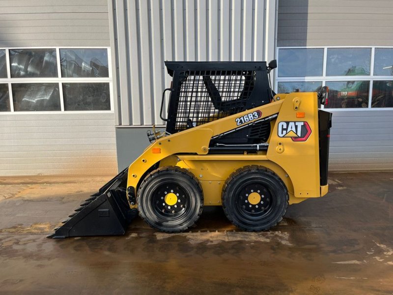 Radlader del tipo Caterpillar 216B3, Neumaschine en Velddriel