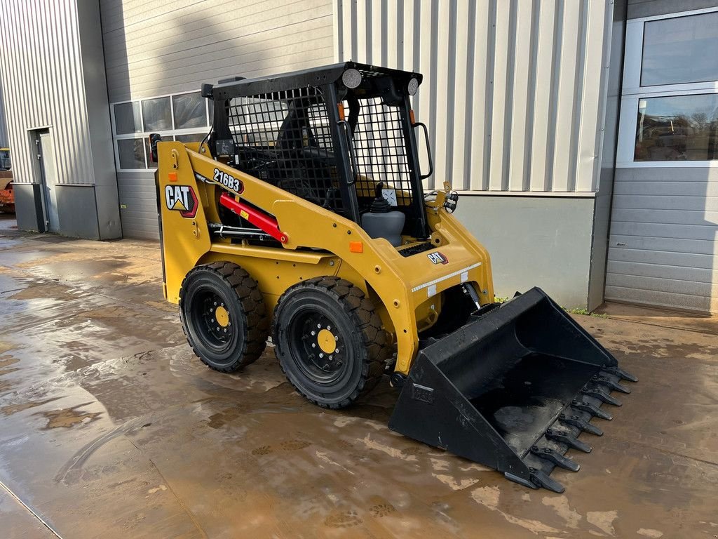 Radlader del tipo Caterpillar 216B3, Neumaschine en Velddriel (Imagen 8)