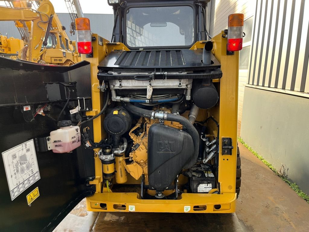 Radlader del tipo Caterpillar 216B3, Neumaschine en Velddriel (Imagen 4)