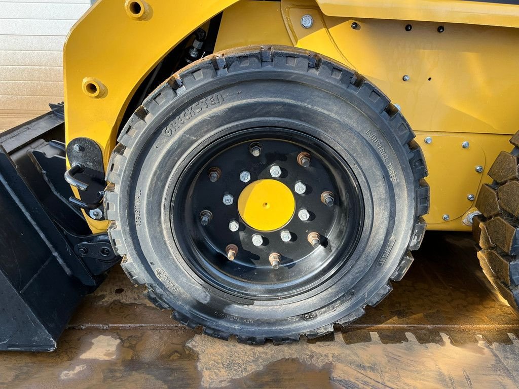 Radlader Türe ait Caterpillar 216B3, Neumaschine içinde Velddriel (resim 11)