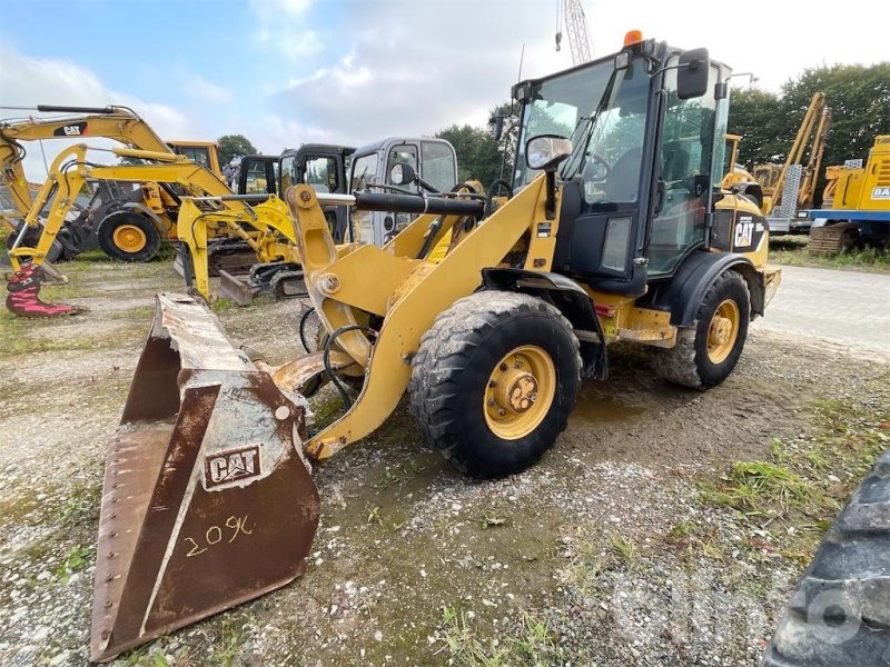 Radlader typu Caterpillar 906H, Gebrauchtmaschine w Düsseldorf