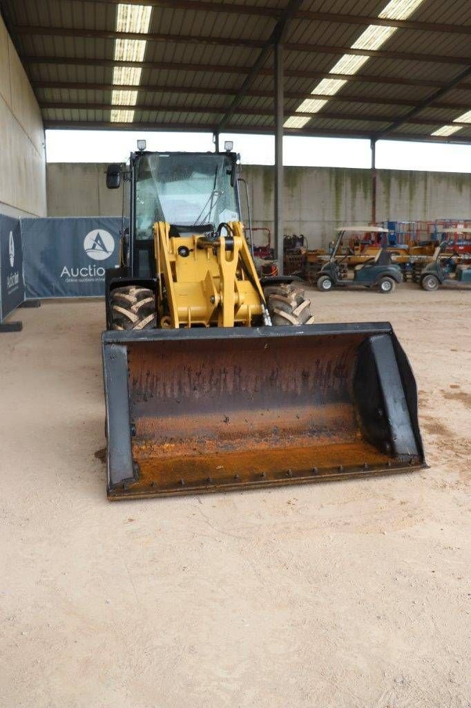 Radlader of the type Caterpillar 906H2, Gebrauchtmaschine in Antwerpen (Picture 8)