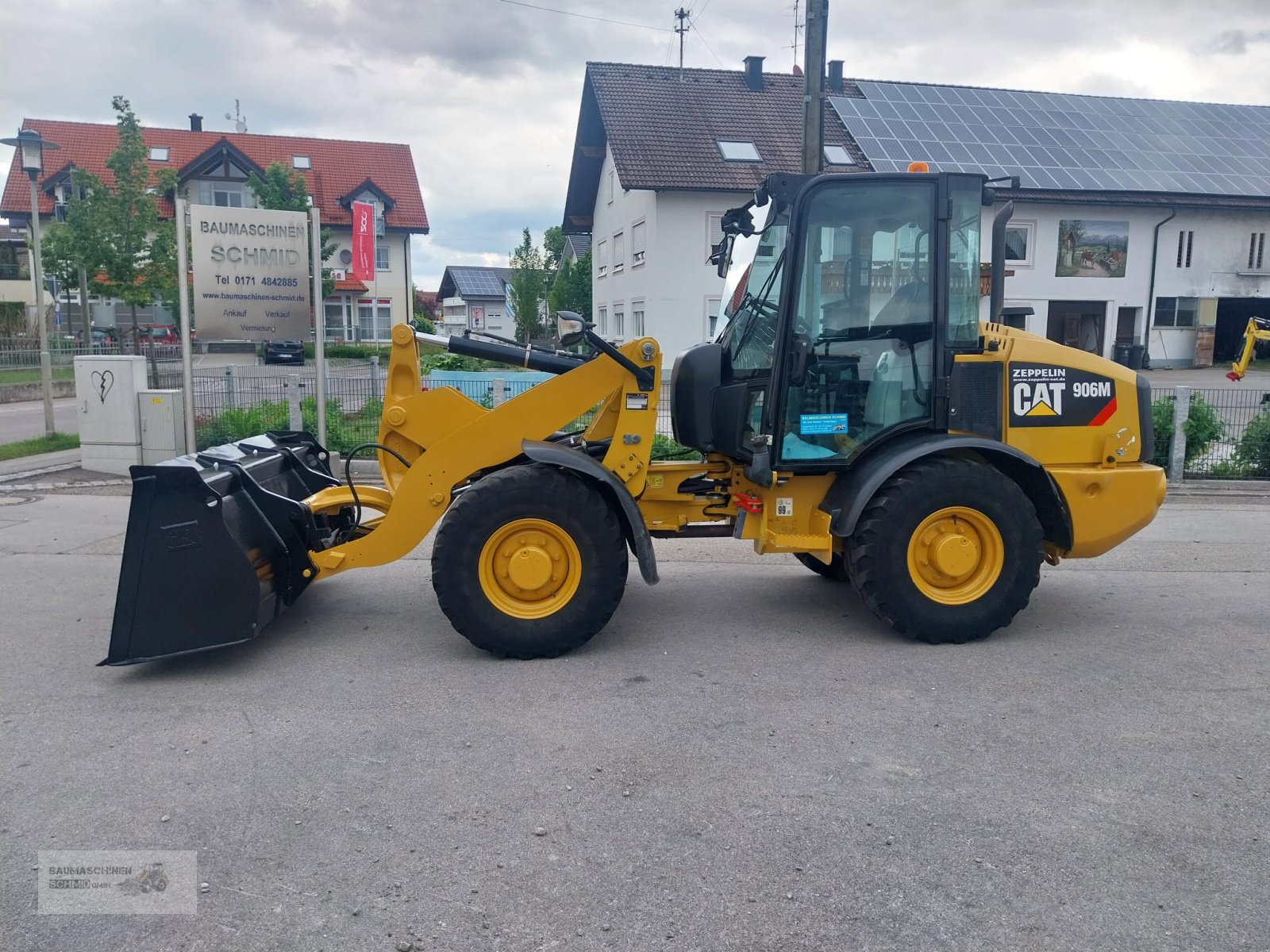 Radlader of the type Caterpillar 906M, Gebrauchtmaschine in Stetten (Picture 1)