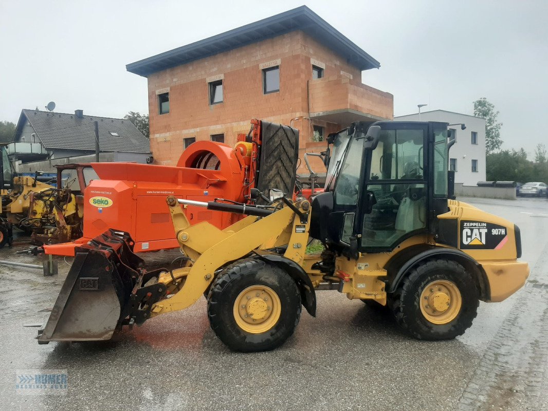 Radlader van het type Caterpillar 907 H, Neumaschine in Vorchdorf (Foto 1)