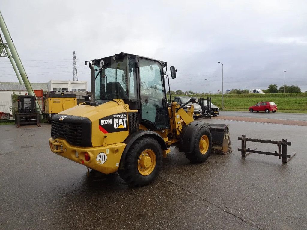 Radlader tip Caterpillar 907M, Gebrauchtmaschine in Zutphen (Poză 4)