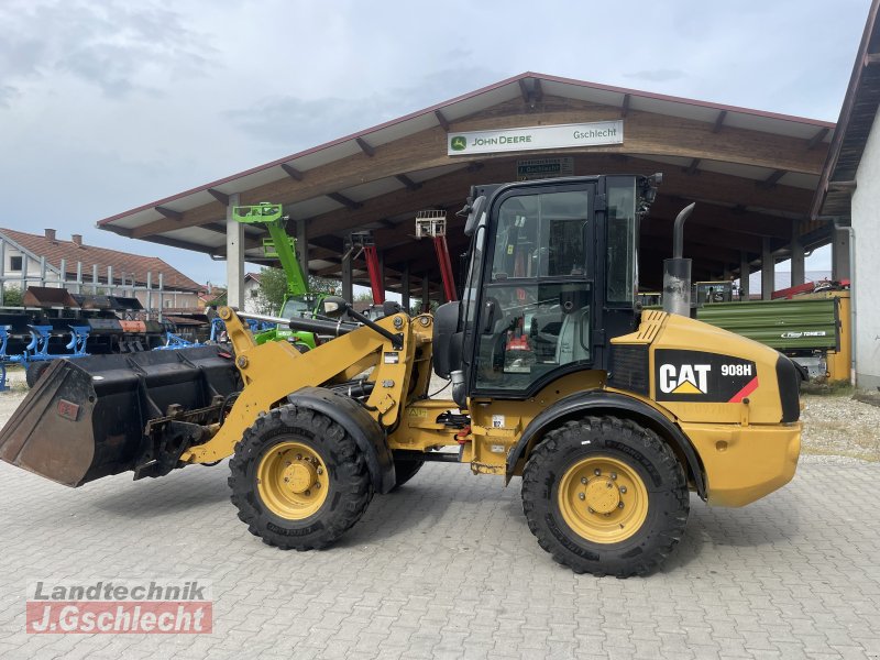 Radlader of the type Caterpillar 908 H, Gebrauchtmaschine in Mühldorf (Picture 1)