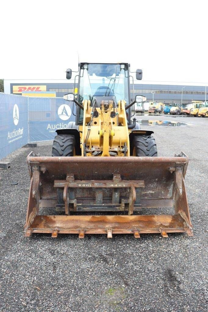 Radlader del tipo Caterpillar 908M, Gebrauchtmaschine en Antwerpen (Imagen 9)