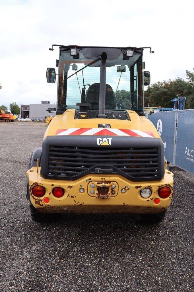 Radlader del tipo Caterpillar 908M, Gebrauchtmaschine en Antwerpen (Imagen 5)