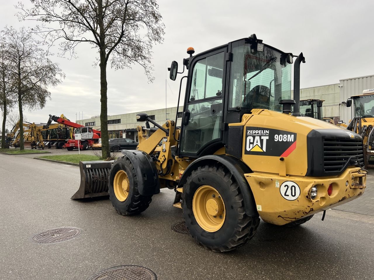 Radlader типа Caterpillar 908M, Gebrauchtmaschine в Doetinchem (Фотография 3)