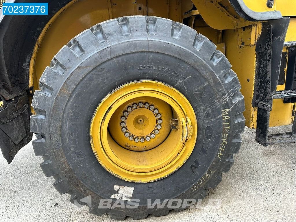 Radlader tip Caterpillar 950 M 4x NEW TYRES! QUICK COUPLER, Gebrauchtmaschine in Veghel (Poză 8)