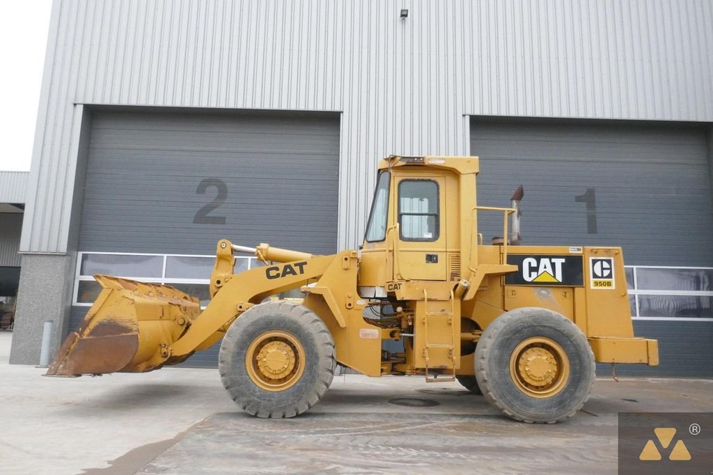 Radlader of the type Caterpillar 950B, Gebrauchtmaschine in Zevenbergen (Picture 1)