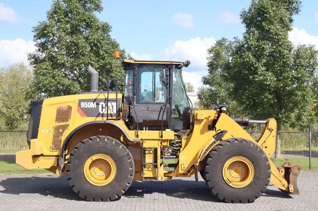 Radlader of the type Caterpillar 950M HYDRAULIC QUICK COUPLER AIRCO CE + EPA, Gebrauchtmaschine in Marknesse (Picture 4)