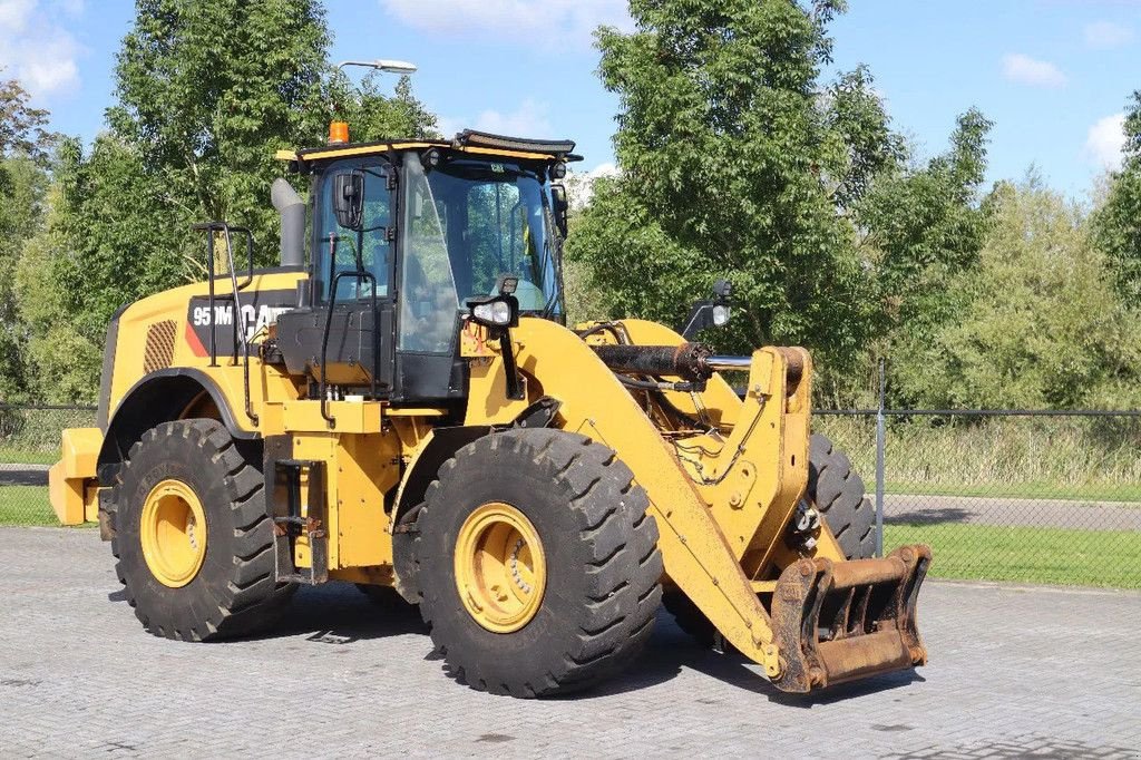 Radlader van het type Caterpillar 950M HYDRAULIC QUICK COUPLER AIRCO CE + EPA, Gebrauchtmaschine in Marknesse (Foto 5)