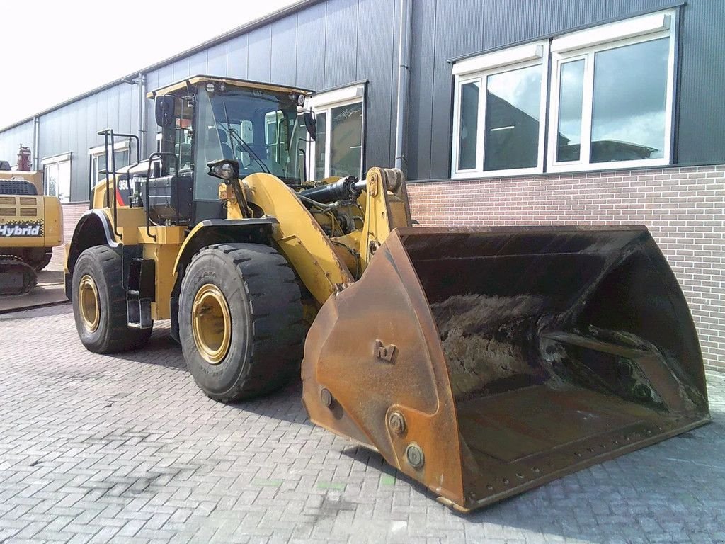 Radlader du type Caterpillar 950M, Gebrauchtmaschine en Barneveld (Photo 4)