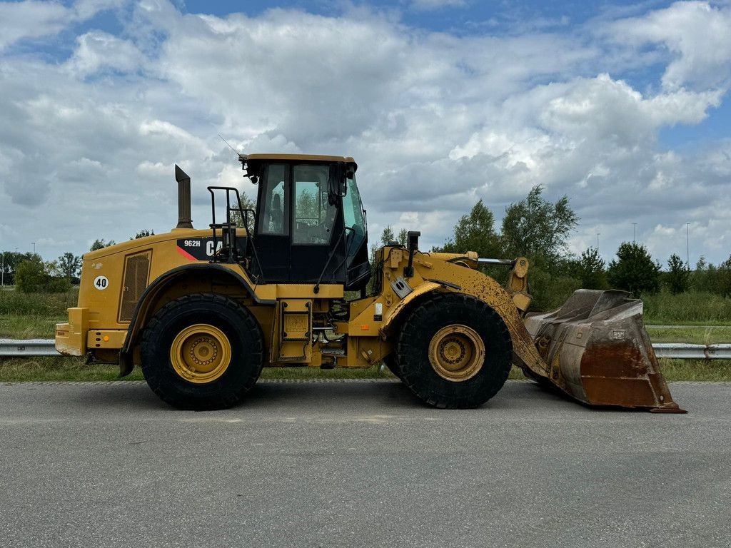 Radlader typu Caterpillar 962H, Gebrauchtmaschine w Velddriel (Zdjęcie 7)