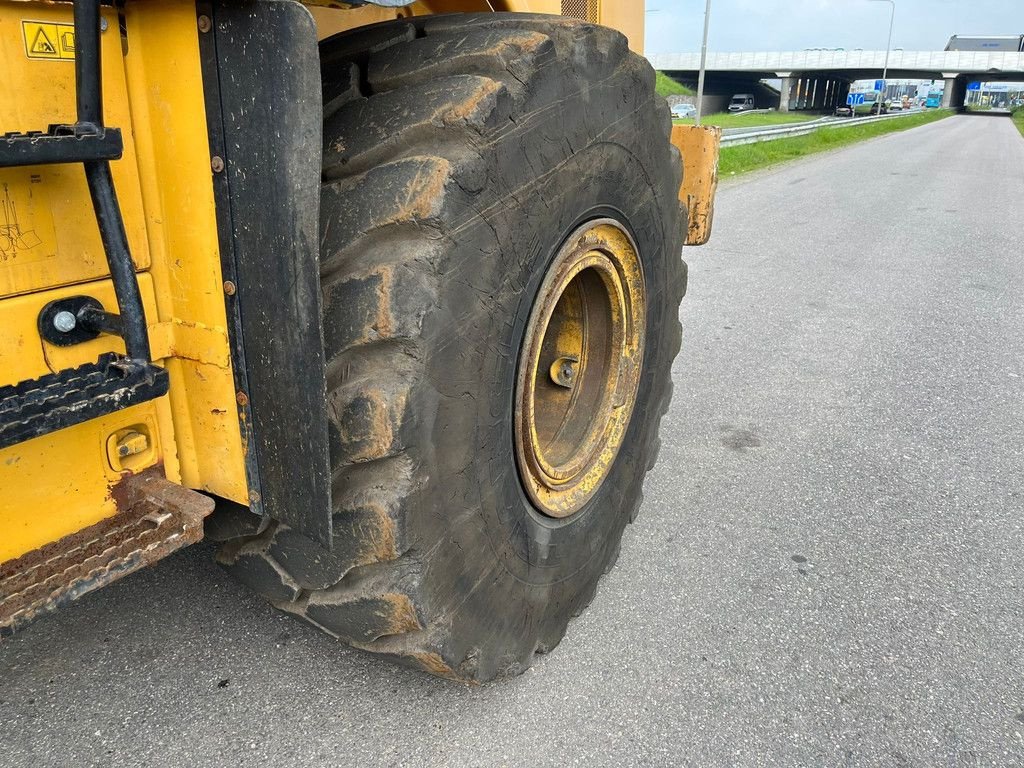 Radlader van het type Caterpillar 966H - Full steering, Gebrauchtmaschine in Velddriel (Foto 9)