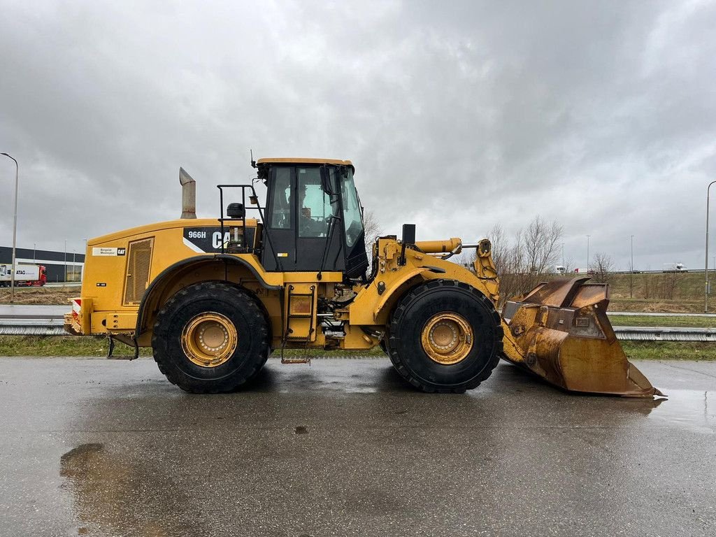 Radlader of the type Caterpillar 966H, Gebrauchtmaschine in Velddriel (Picture 5)