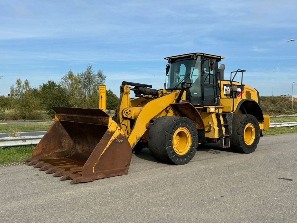 Radlader des Typs Caterpillar 966M XE, Gebrauchtmaschine in Velddriel (Bild 2)