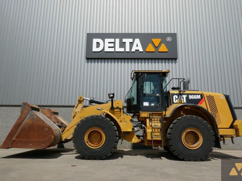 Radlader of the type Caterpillar 966M, Gebrauchtmaschine in Zevenbergen (Picture 1)