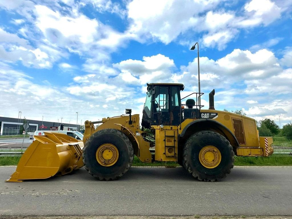 Radlader of the type Caterpillar 980H / New Bucket, Gebrauchtmaschine in Velddriel (Picture 1)