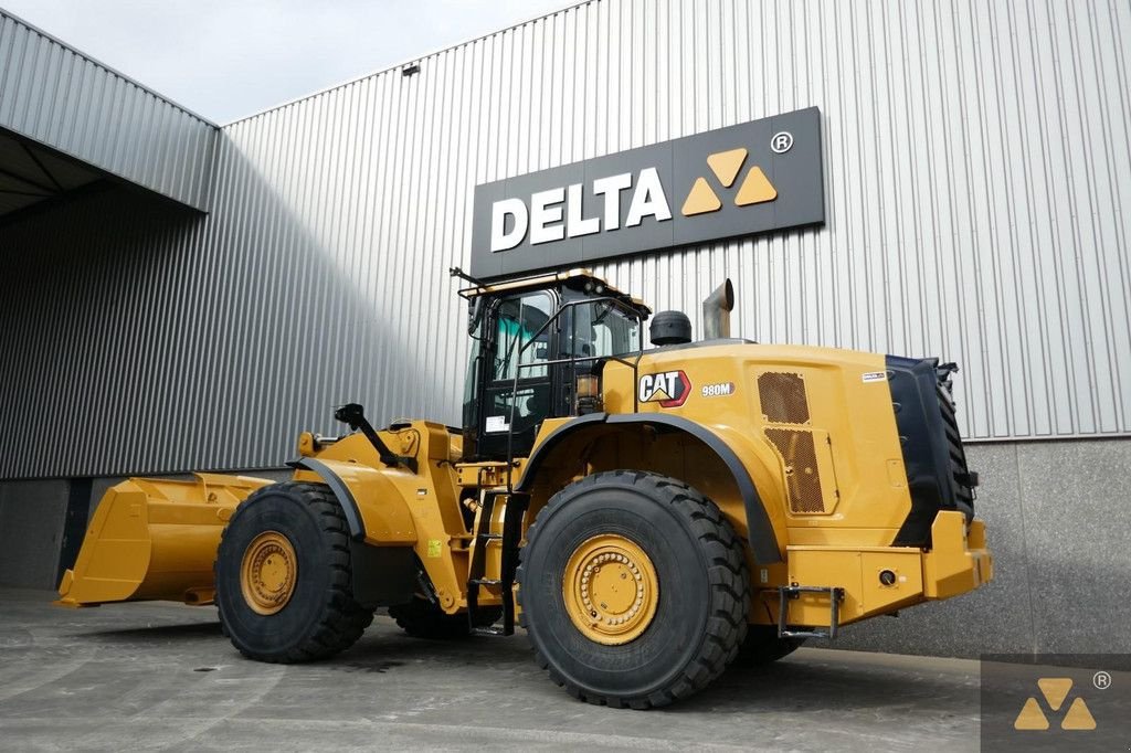 Radlader van het type Caterpillar 980M, Gebrauchtmaschine in Zevenbergen (Foto 4)