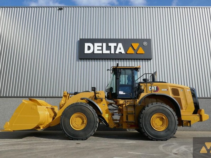 Radlader of the type Caterpillar 980M, Gebrauchtmaschine in Zevenbergen (Picture 1)