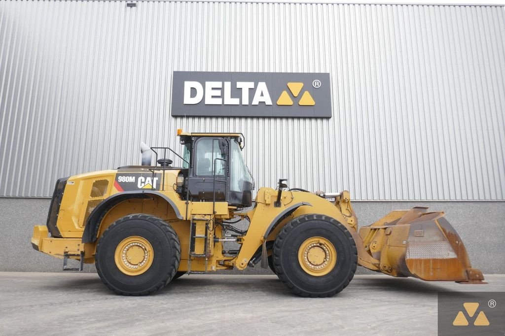 Radlader du type Caterpillar 980M, Gebrauchtmaschine en Zevenbergen (Photo 2)