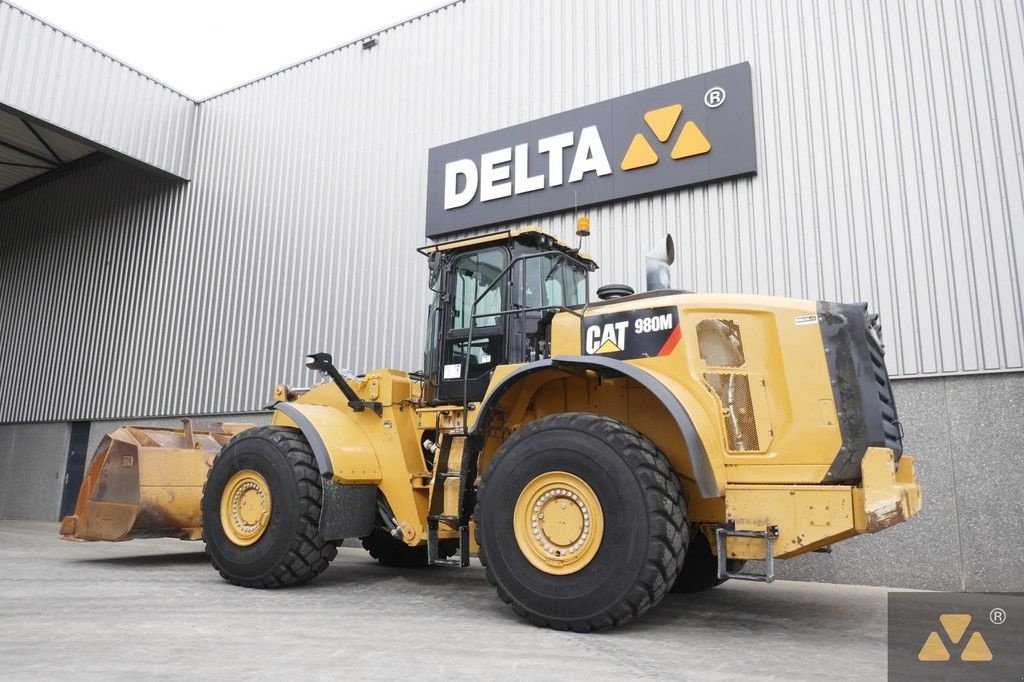 Radlader du type Caterpillar 980M, Gebrauchtmaschine en Zevenbergen (Photo 4)